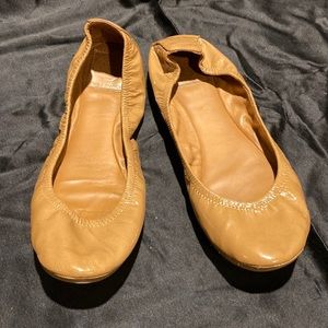 Cute Tory Burch Flats!